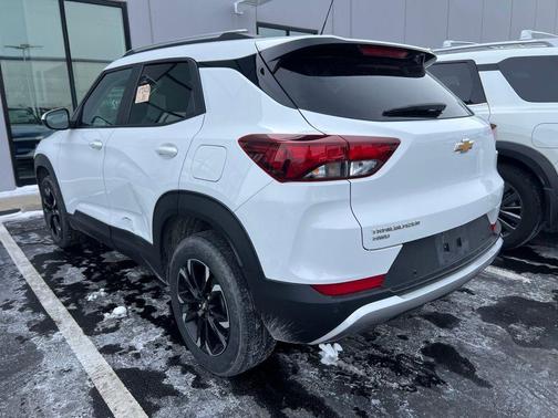 Summit White 2023 Chevrolet Trailblazer LT