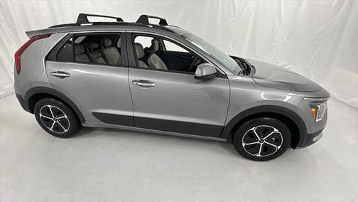 2025 Kia Niro EX