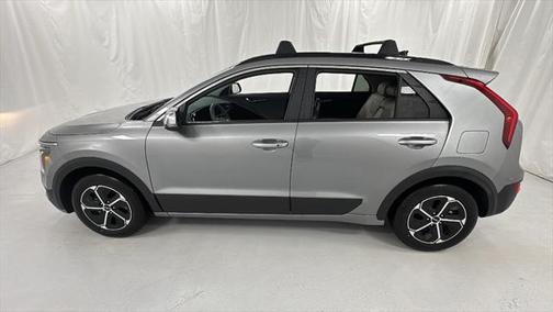 2025 Kia Niro EX