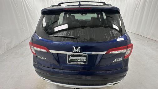 2022 Honda Pilot AWD Elite