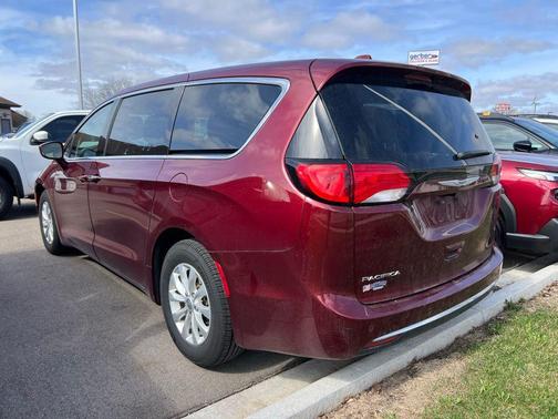 2018 Chrysler Pacifica Touring Plus