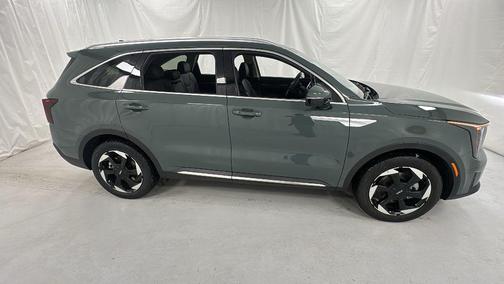 Cityscape Green 2026 Kia Sorento Hybrid EX