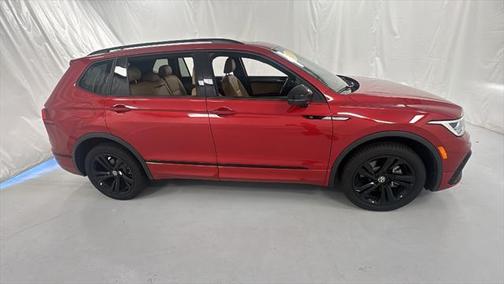2024 Volkswagen Tiguan 2.0T SE R-Line Black 4MOTION