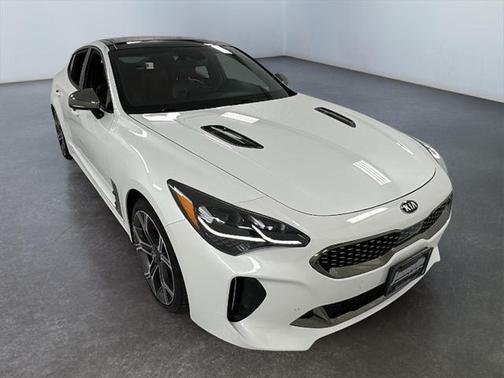2019 Kia Stinger GT1