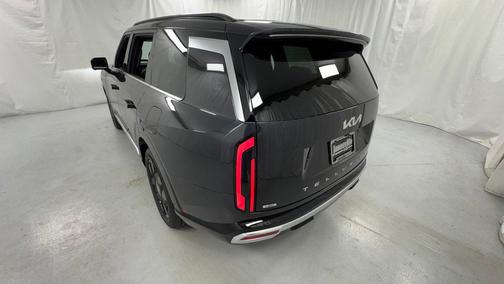 Panthera Metal 2027 Kia Telluride Hybrid SX