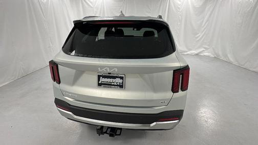 Ivory Silver 2026 Kia Sorento EX