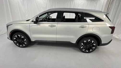 Ivory Silver 2026 Kia Sorento EX