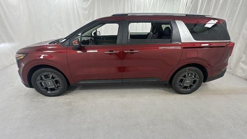 Flare Red 2026 Kia Carnival Hybrid EX
