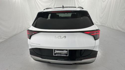 2026 Kia Sportage SX
