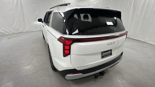 Snow White Pearl 2026 Kia Carnival Hybrid EX