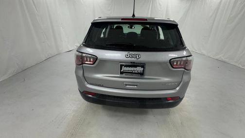 Billet Silver Metallic Clearcoat 2020 Jeep Compass Sport