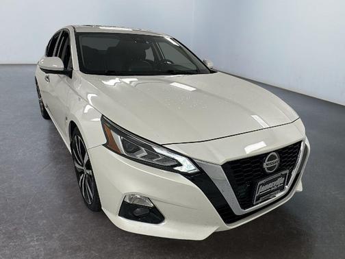 2020 Nissan Altima Platinum VC-Turbo FWD