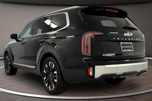 Ebony Black 2024 Kia Telluride SX