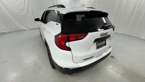 Summit White 2019 GMC Terrain SLT