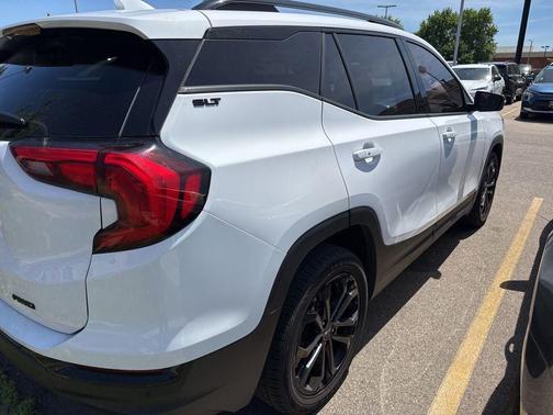 Summit White 2019 GMC Terrain SLT