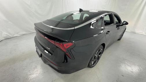 Aurora Black Pearl 2026 Kia K5 GT-Line