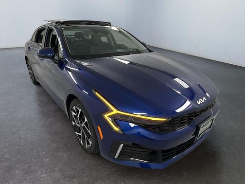 2025 Kia K5 EX