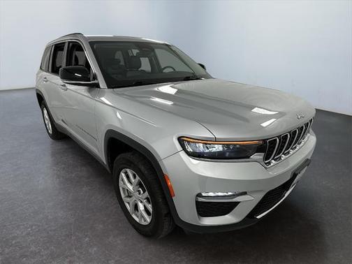 2023 Jeep Grand Cherokee Limited X