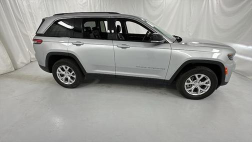 2023 Jeep Grand Cherokee Limited X