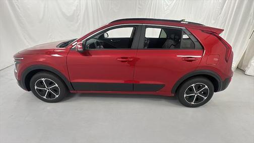 2025 Kia Niro EX