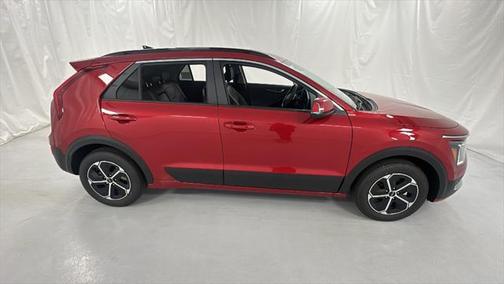 2025 Kia Niro EX