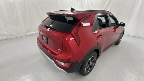 2025 Kia Niro EX