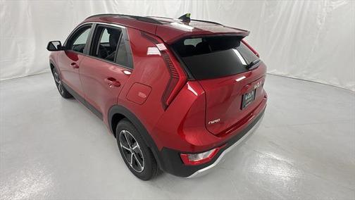 2025 Kia Niro EX