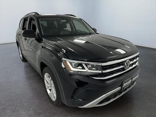 2021 Volkswagen Atlas 3.6L SE w/Technology