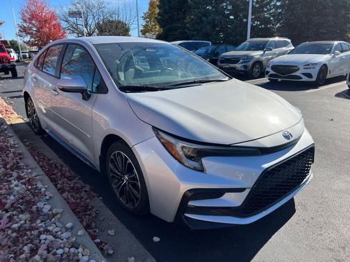 2023 Toyota Corolla SE