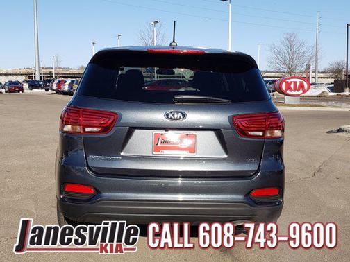 2020 Kia Sorento LX