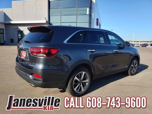 2020 Kia Sorento LX