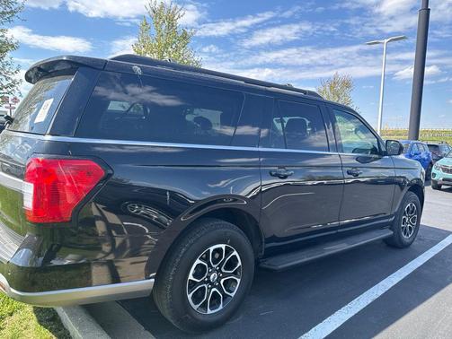 Agate Black Metallic 2024 Ford Expedition Max XLT