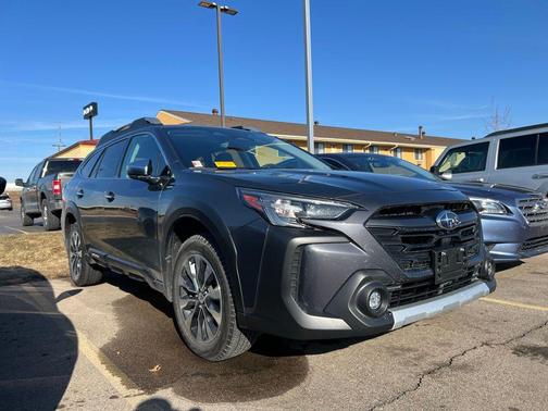 2023 Subaru Outback Touring XT