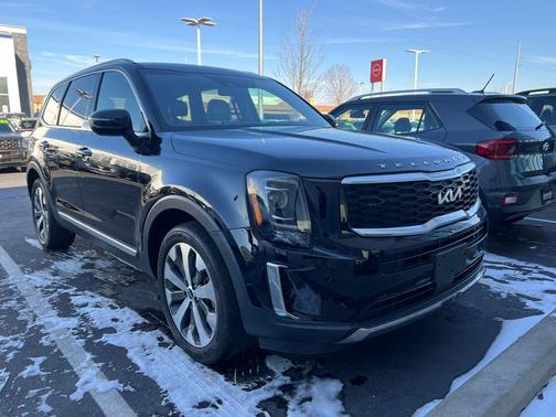 2022 Kia Telluride S