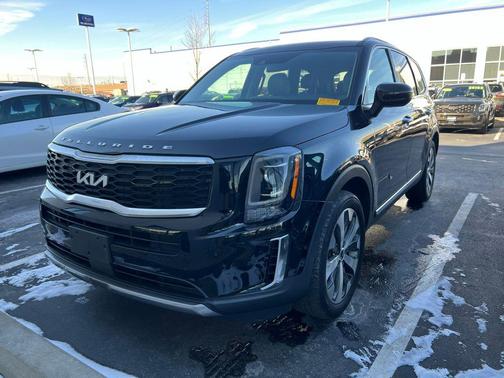 2022 Kia Telluride S