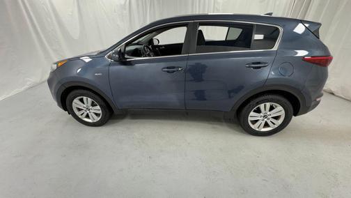 Pacific Blue 2018 Kia Sportage LX