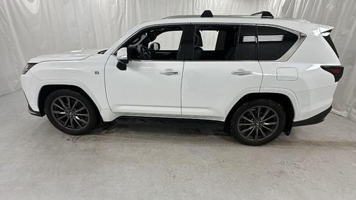 2023 Lexus LX 600 F SPORT