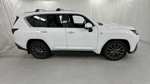 2023 Lexus LX 600 F SPORT