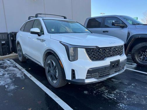 2025 Kia Sorento Hybrid EX