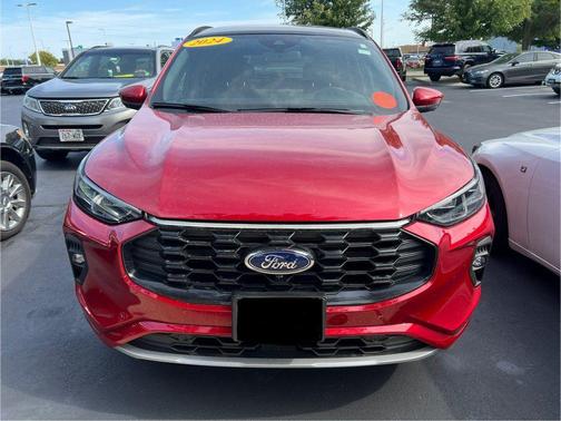 2024 Ford Escape ST-Line Elite