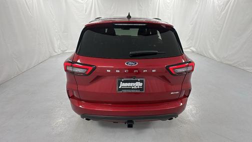 2024 Ford Escape ST-Line Elite