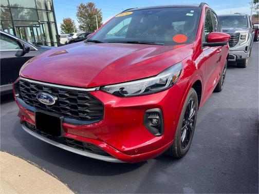 2024 Ford Escape ST-Line Elite