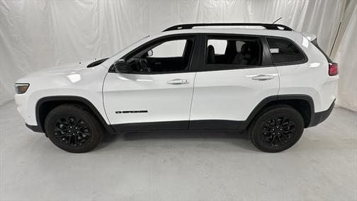 2023 Jeep Cherokee Altitude
