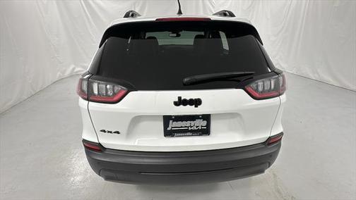 2023 Jeep Cherokee Altitude