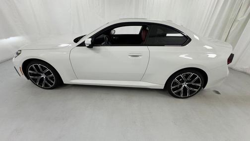 Alpine White 2023 BMW 230 i xDrive