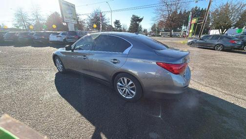 2014 INFINITI Q50 Premium