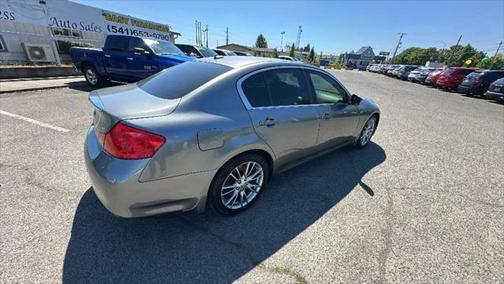 2013 INFINITI G37 Journey