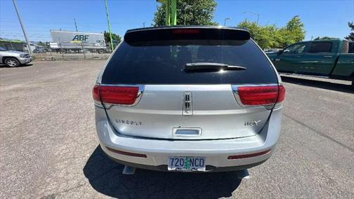 2013 Lincoln MKX Base