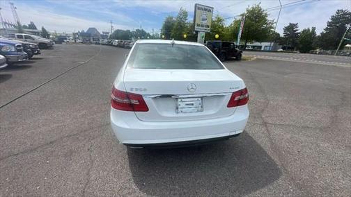 2013 Mercedes-Benz E-Class 4MATIC
