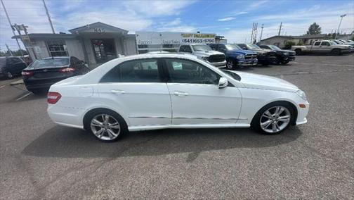 2013 Mercedes-Benz E-Class 4MATIC